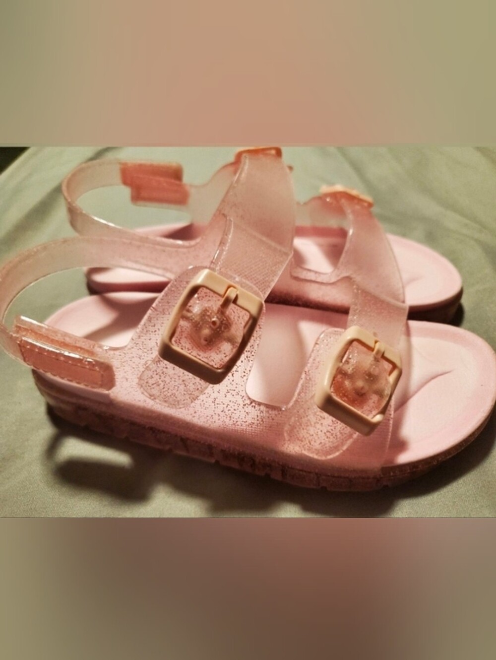 Sandals - Picture 3 of 4